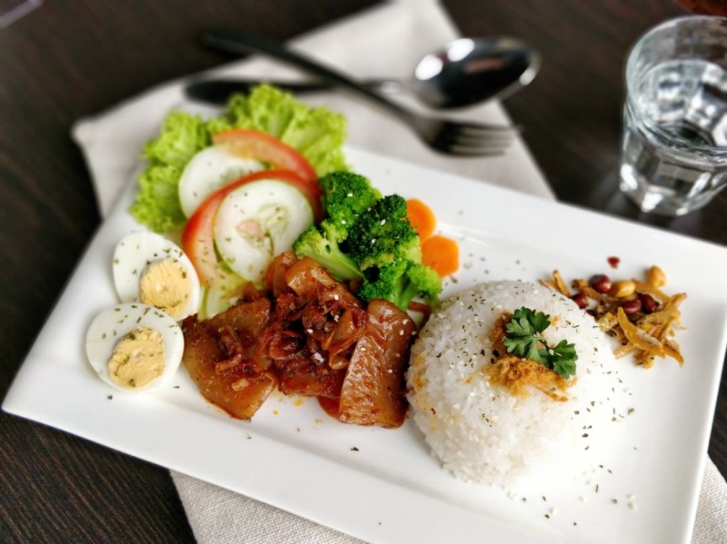 Sambal Sotong/Chicken/Vegetarian Rice